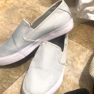 PUMA Women's Bari Cat Slip-On Sneaker